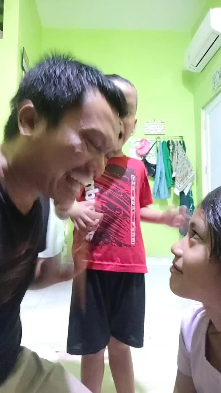 (Marahin istri maLah di beLain) di buang sayang toLong bantu Love vote foLow share komen thanks for watching