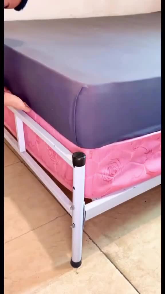 Cara memasang sprei yang bener
