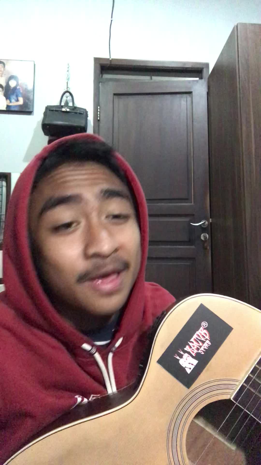 LELAH ~ Bastian Steel (by Galih Kusumah)