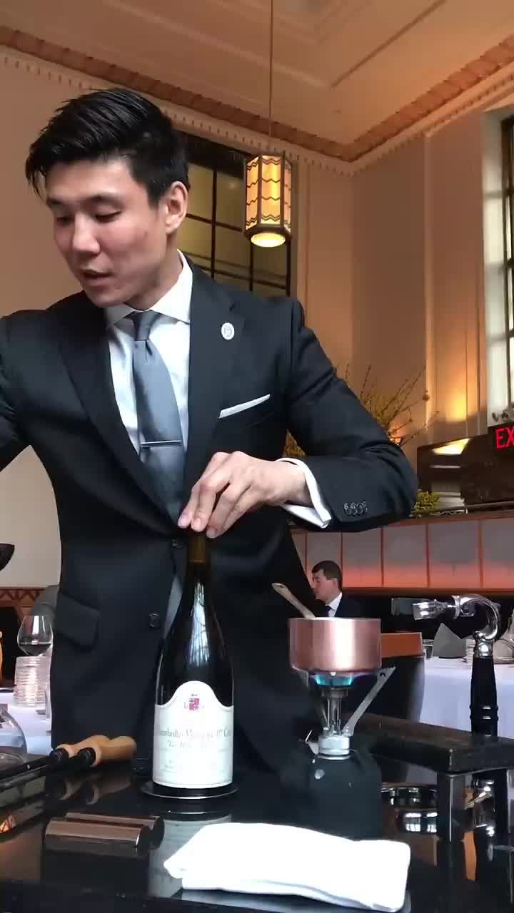 cara membuka botol wine