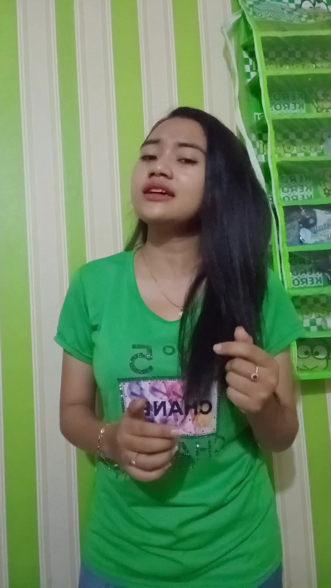 kulepas dengan ikhlas|Fitri arshita|Surabaya |umur 20 tahun #