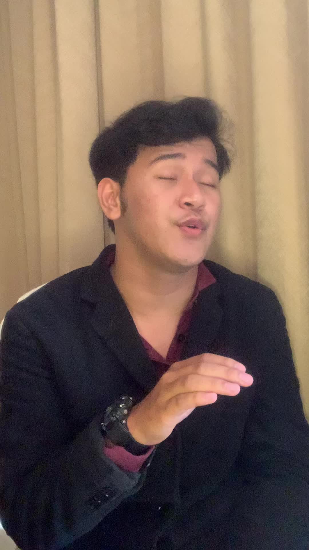 AHMAD TORIQ_18 TAHUN_KOTA BOGOR_PADAMU KU BERSUJUD_AFGAN 
#voiceoframadan #voiceoframadhan #voiceoframadan2022 #voiceoframadhan2022