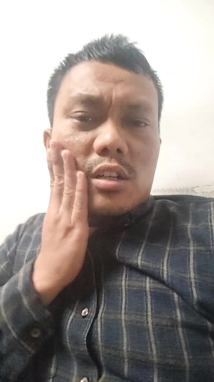 Jadi bu Lek Wiwik (Pipi atau bakso aci) di buang sayang toLong bantu Love vote foLow share coment thanks for watching