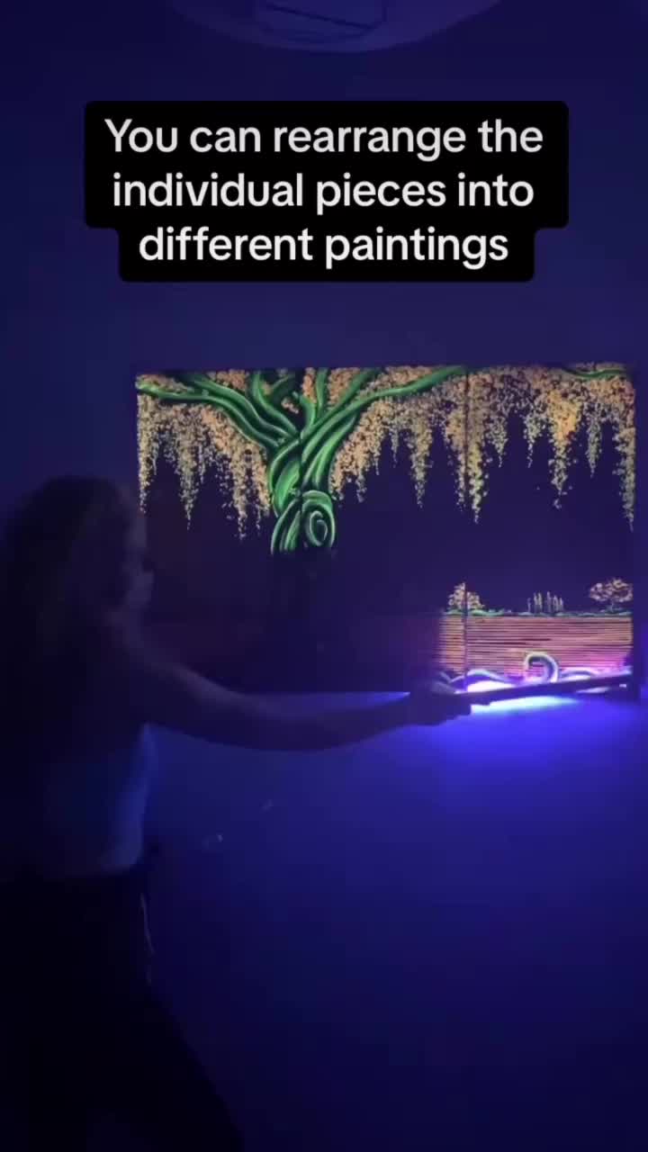 bisa bolak balik lukisannya