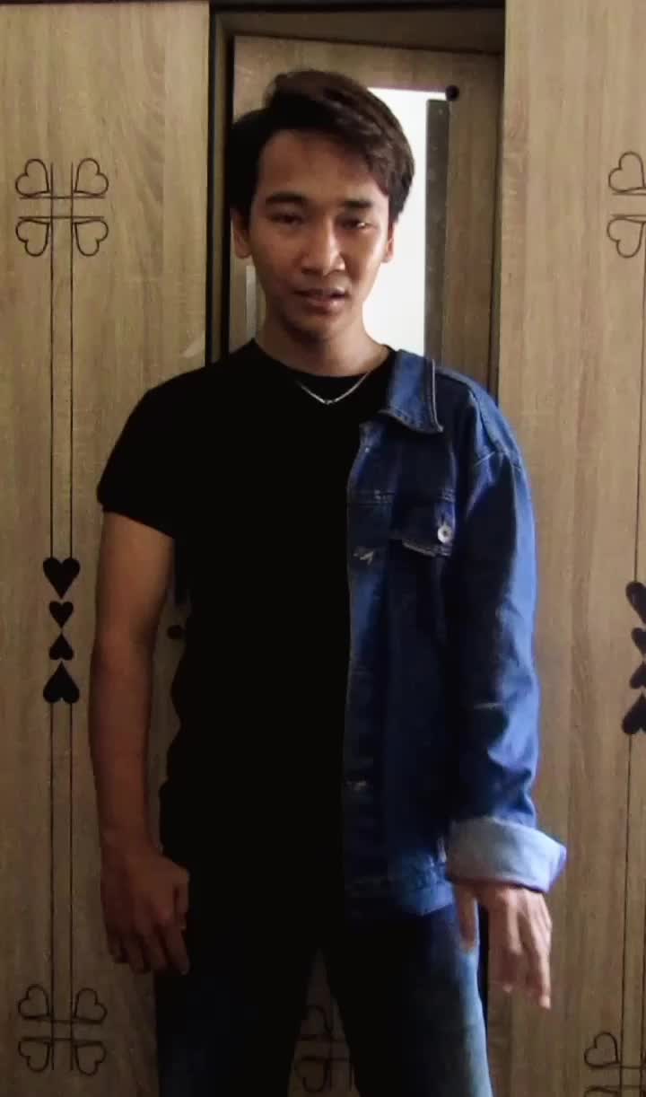 assalamualikum nama frengki juliadi umur 19thn Asal palembang saya peserta #onlineauditionrisingstarindonesia