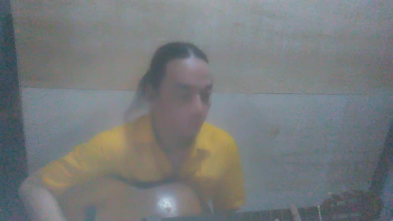 SOLO VROMI ALEXANDER RAMPENGAN 46 Tahun MANADO SULAWESI UTARA YELLOW 