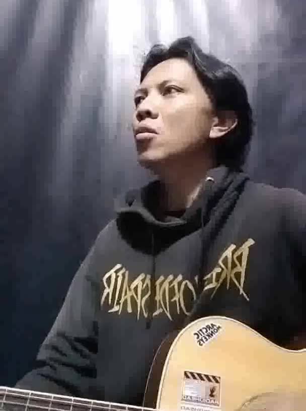 Satu senyum saja - Tato