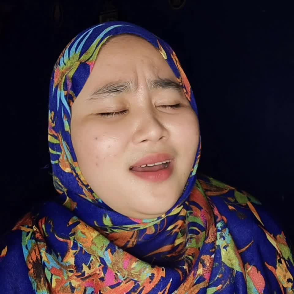 XFI2021 SOLO sulpiani 21tahun kabupaten Luwu Sulawesi selatan Bukan tak mampu Mirnawati dewi