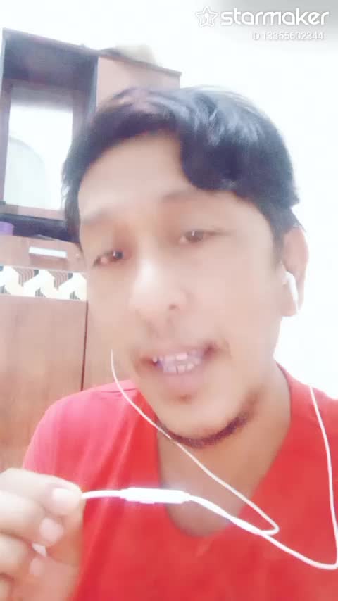 Bila kamu Vote aku cukup bahagia.kuyakin ini semua Perasaan CINTA.........AKU..