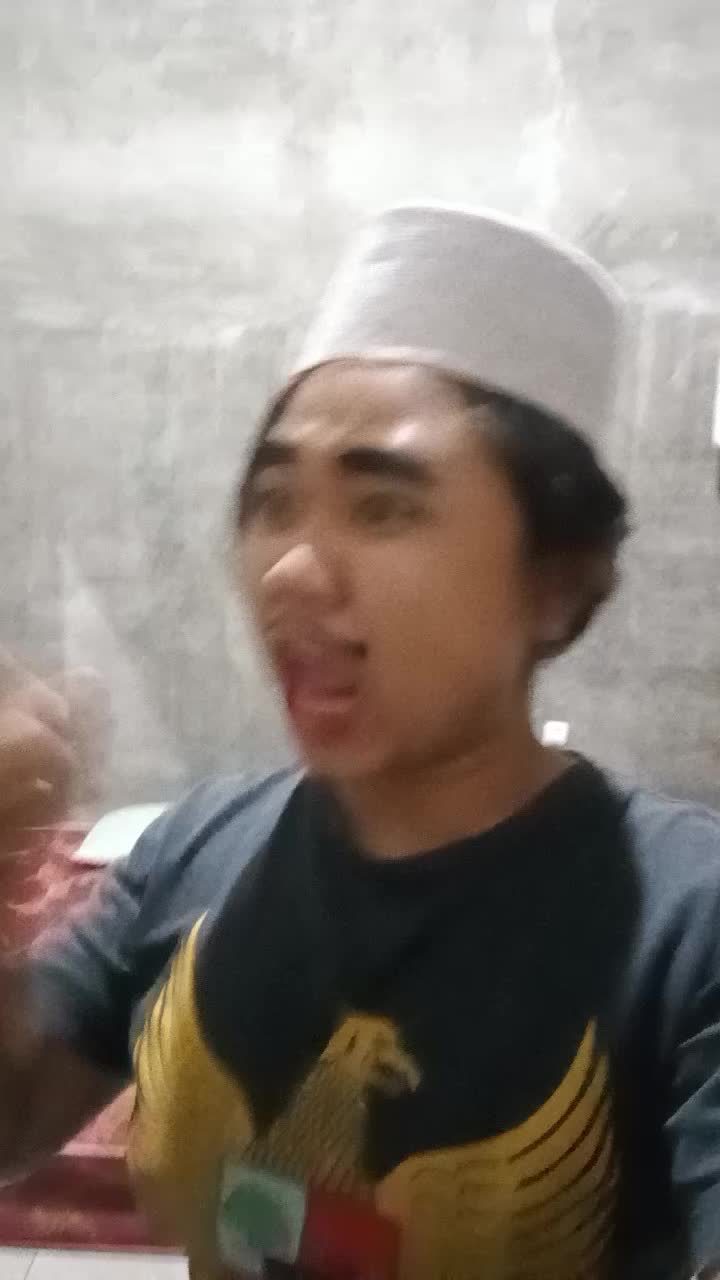 GIGI LO. TU YANG KAYAK LINGGIS 🤣🤣🤣🤣 
