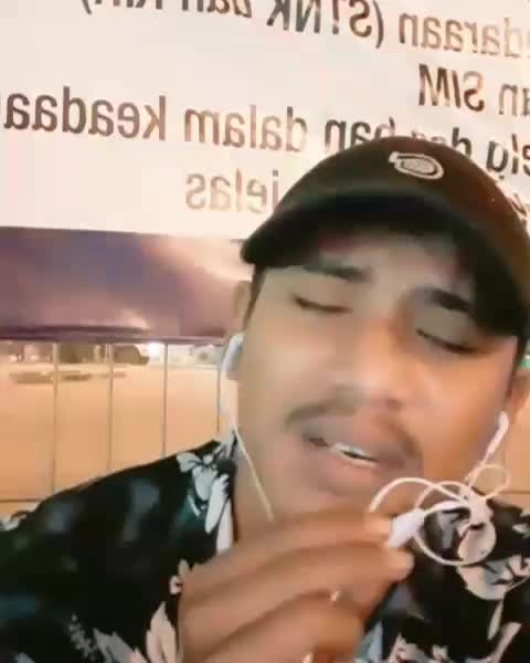 caver lagu cuma kamu acustik🙏😁
