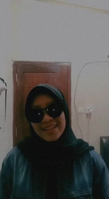 saya Fita imma,saya bersl dri Banyuwangi, umur 16thn,saya ingin membahagiakan orng tua, apabila saya lolos#ONLINEAUDITIONSTARINDONESIADAGDUT