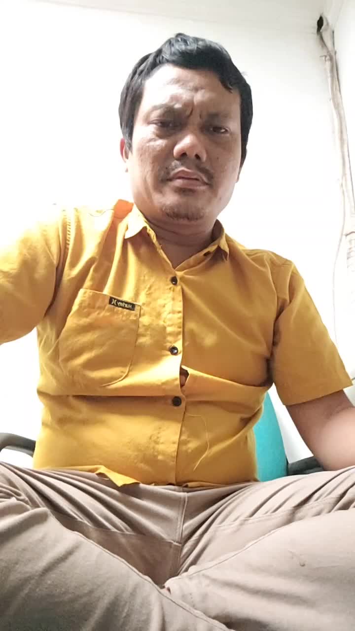 (Sy di pukulinya di perut) di buang sayang toLong bantu Love vote foLow share coment thanks for watching