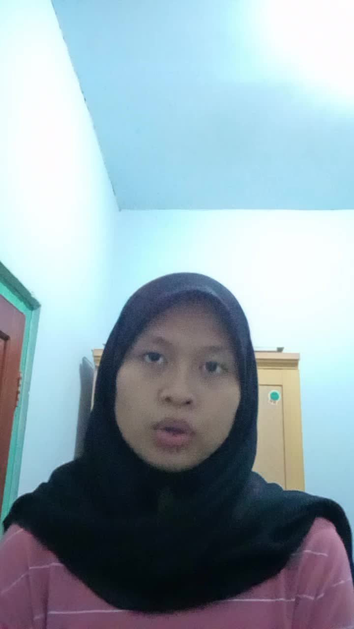 XFI201/SOLO/DEWI MAKRIFATUL ILMI/18TH/TULUS MONOKROM