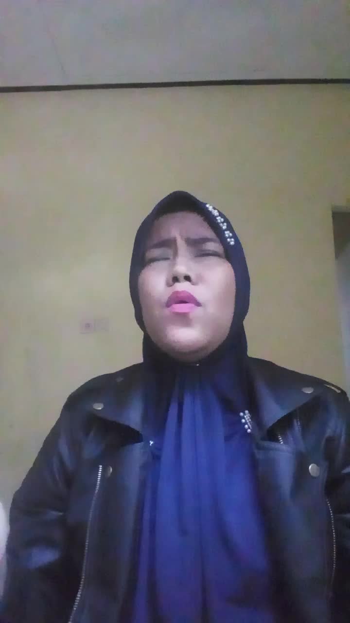 nama:mayang sari 
