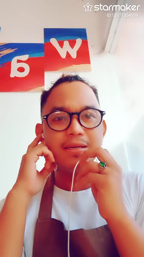 nama: Audih andika Hardiansyah  usia:25thun  Alamat:ratu jaya Rt004/003cipayung depok Nomer wahsapp:089512693384 bismillah semoga cita" trka