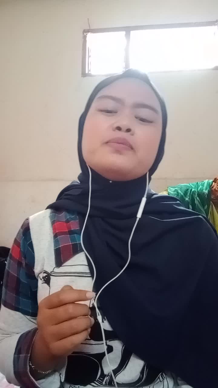 Fazriah Hamzah_Garut_17Th_Ya Maulana(Sabyan Gambus)