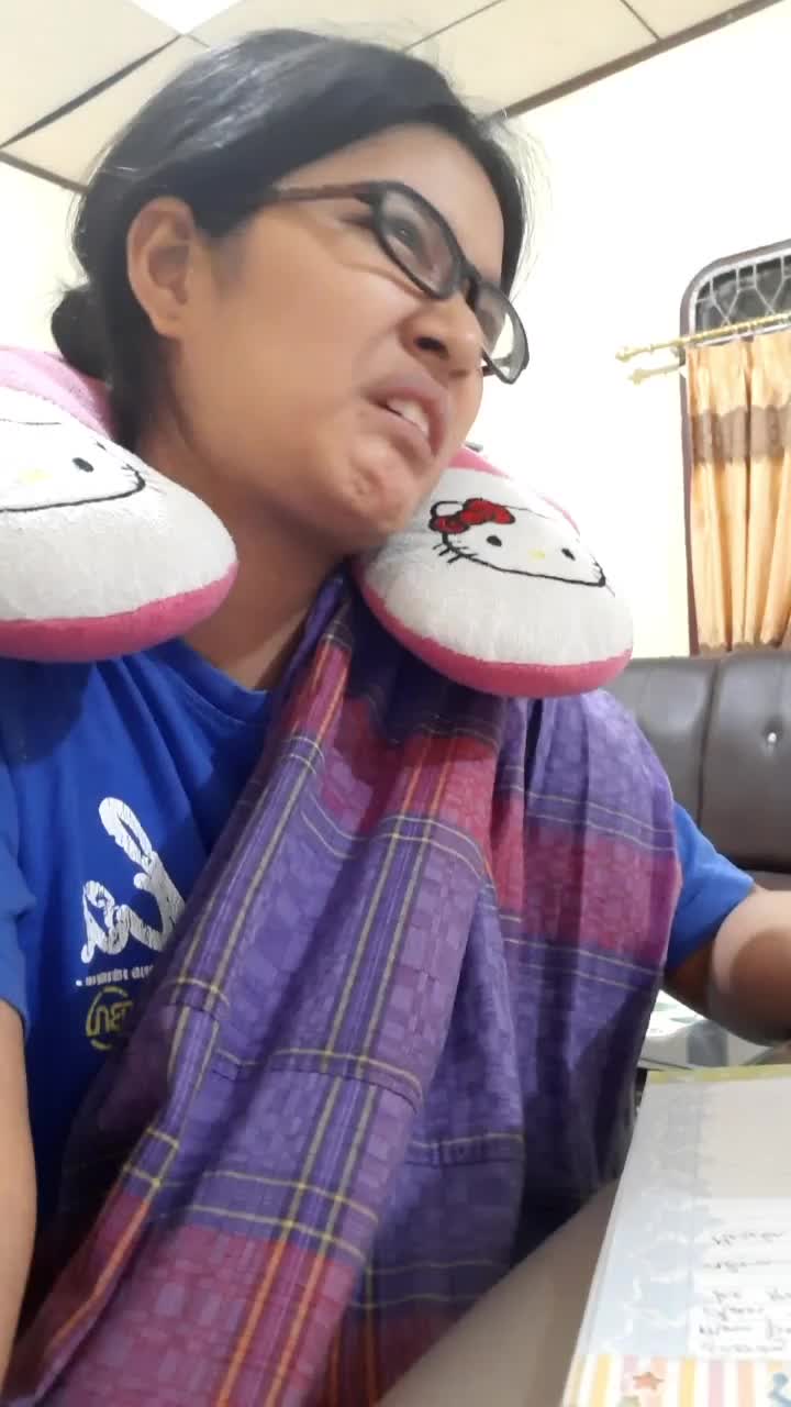 mentang2 gw ud jadi jurangan beras, lu datang ngemis kerjaan. dulu aja ngehina.