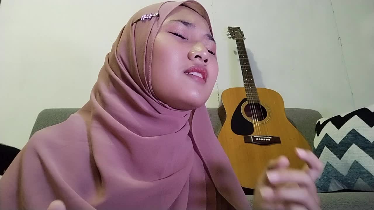 Alfianita_19_Bandung Barat_Syaikhona Bismillah dengan ridha dan doa orang tua saya perdana mencoba ikut audisi #voiceoframadhangtv