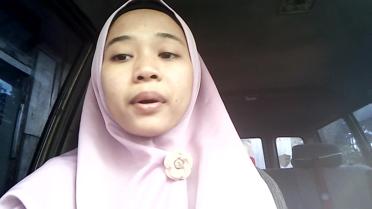Rucita Faarihunni'mah_26 tahun_ kab.cianjur_kalimah cinta