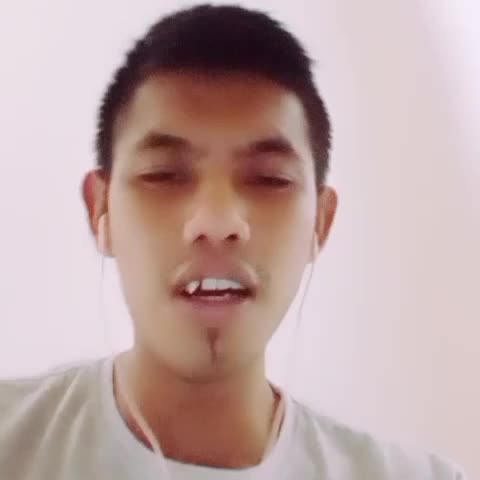 bissmillahiramanirahimm assalamualaikum mohon dukungan buat semuanya #Show ME YOUR VOICE dgn cara like' VOTE  DAN SHARE YAASIQOL MUSTOFA 