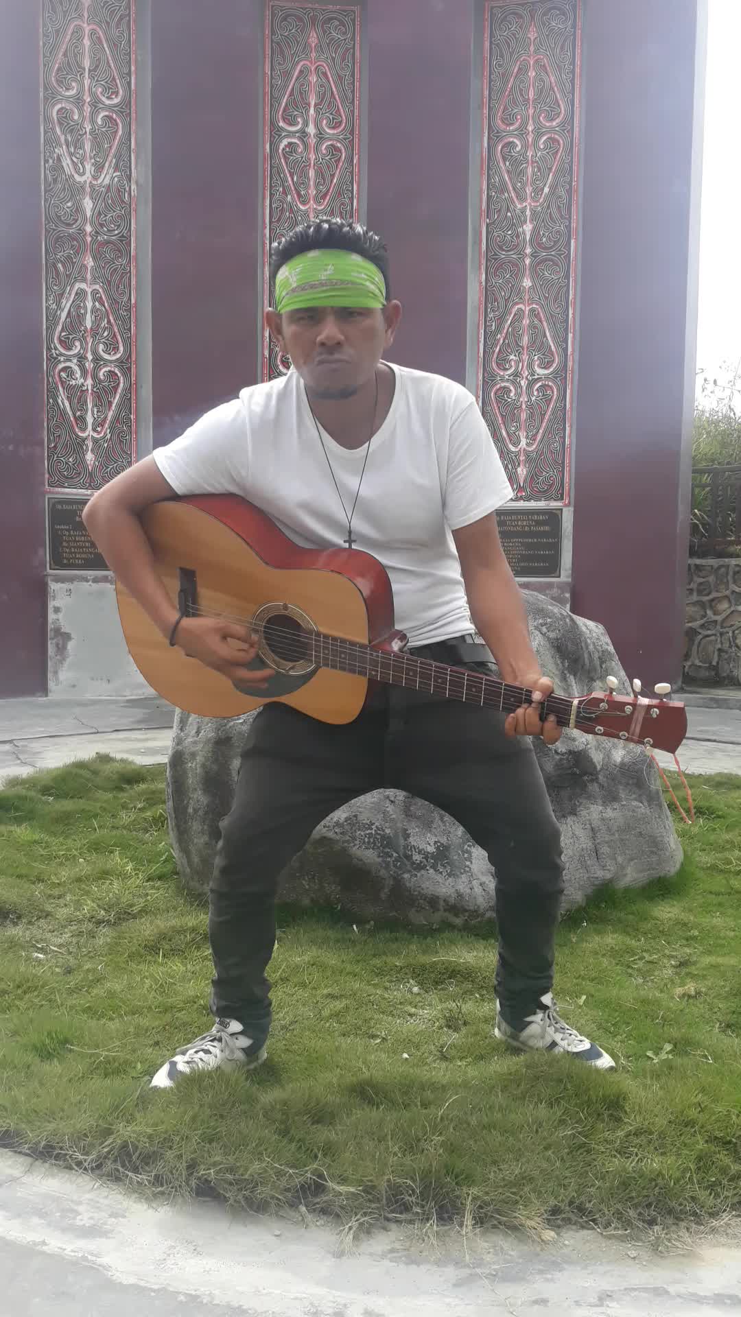 X factor Indonesia 2021 -solo -Trikardo sagala -33 tahun- sumut medan - indonesia pasti bangkit (trikardo sagala)