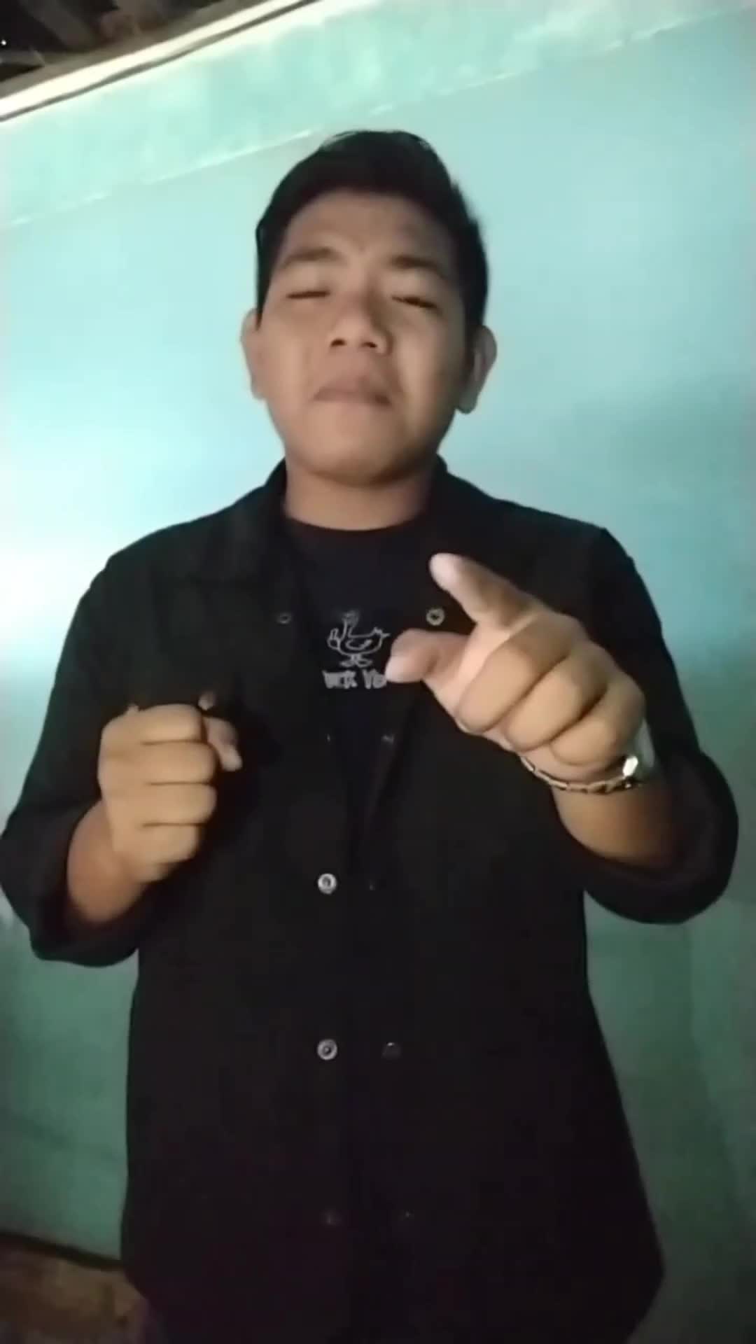 KDI 2022 Moh Safrun R. Riuh Asal Kabupaten Buol Sulawesi Tengah Umur 24 tahun Lagu Rembulan Bersinar Lagi Dari Ayah Mansur S