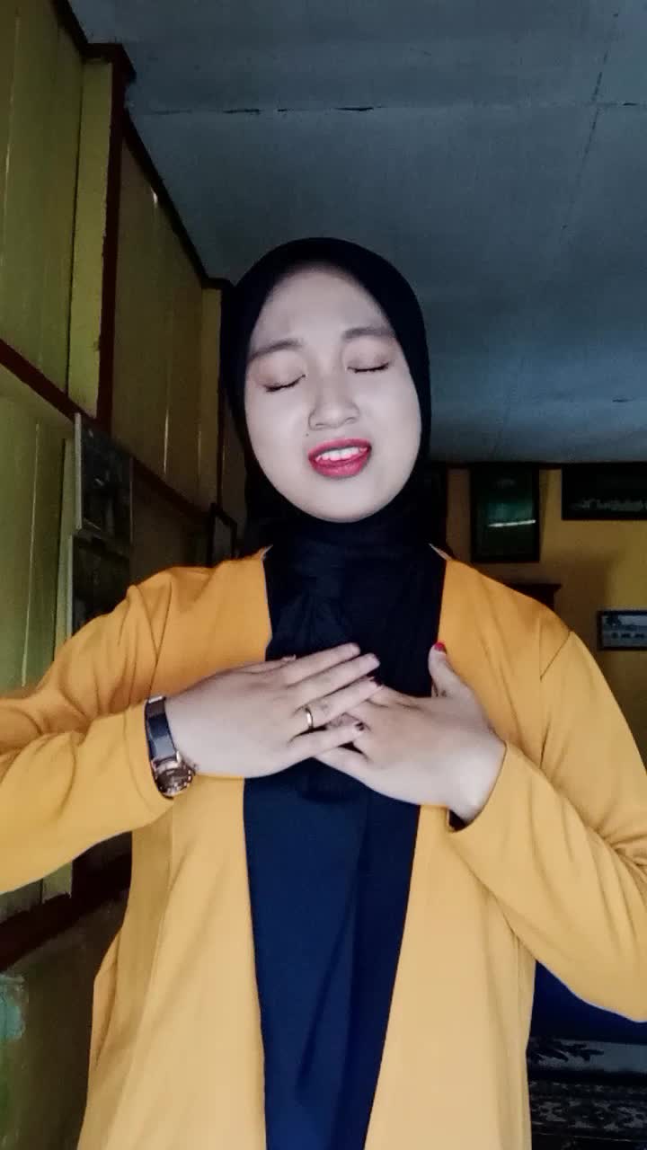 KDI 2022 Nama :Anggi Febrianti Asal :Aceh (benermeriah) Umur :20 tahun Judul lagu :PECAH SERIBU 
