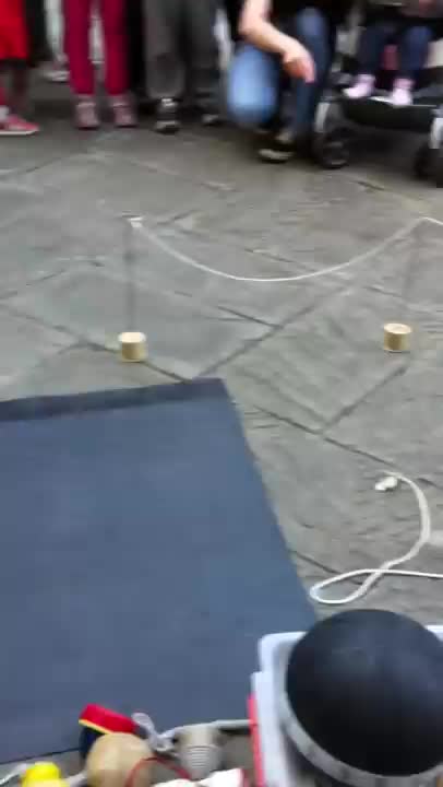 ehh kok bisa terbang